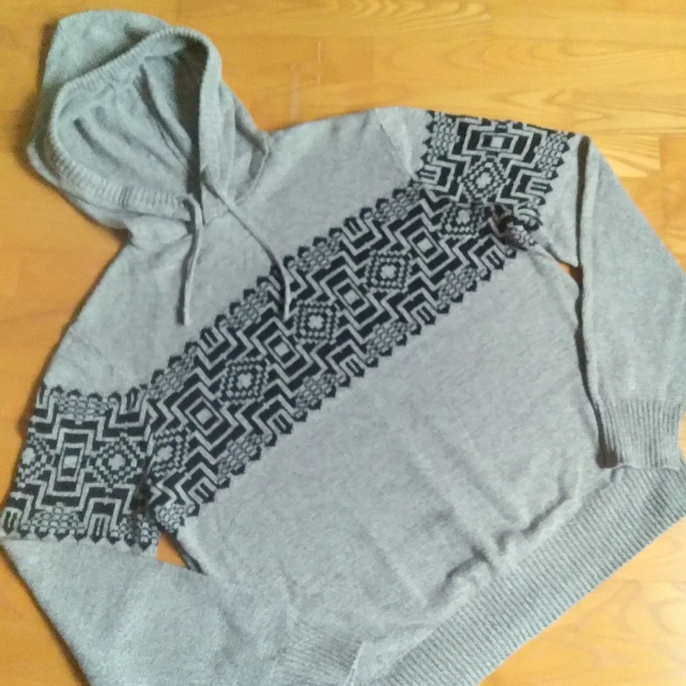 urban pipeline textured knit